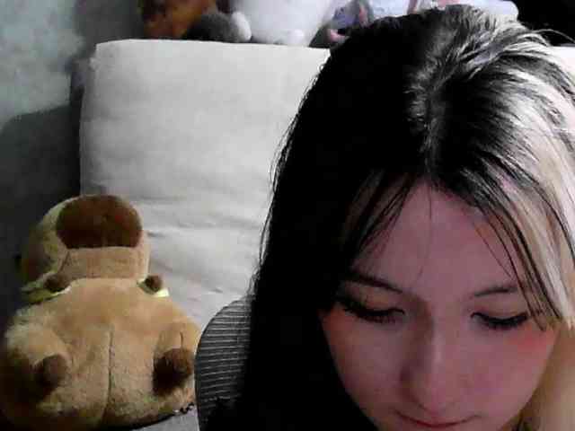 Lilfain-baby webcam