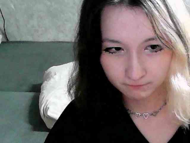 Lilfain-baby webcam