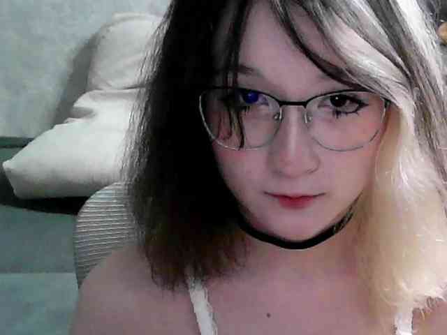 Lilfain-baby webcam