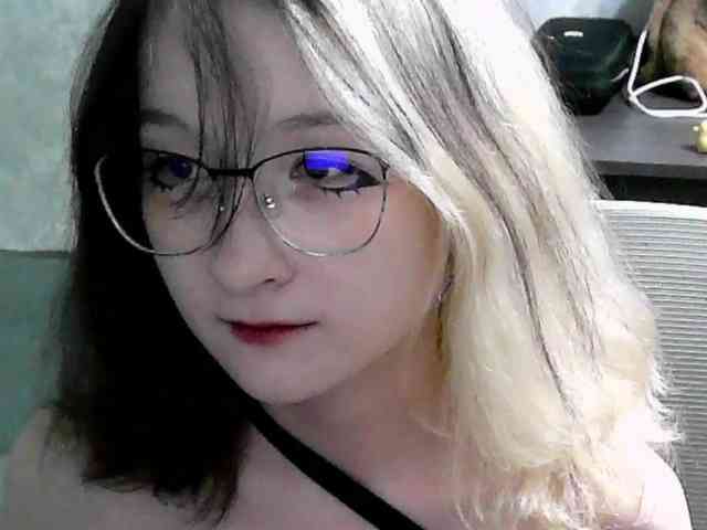 Lilfain-baby webcam