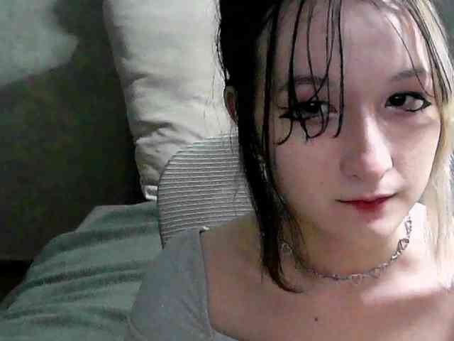 Lilfain-baby webcam
