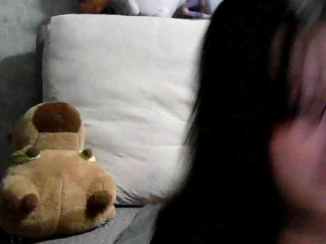 Lilfain-baby webcam