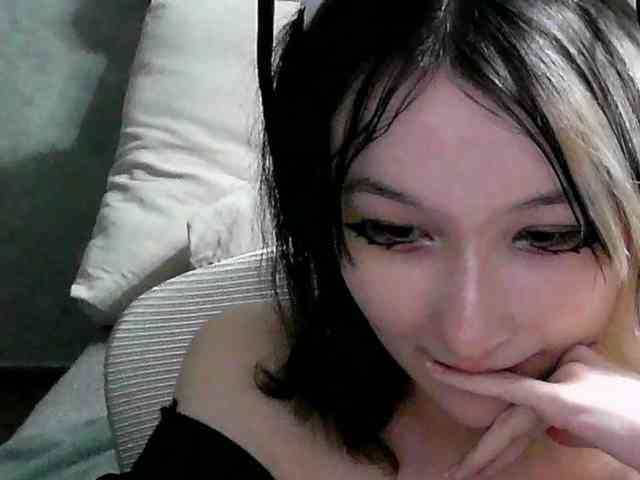 Lilfain-baby webcam