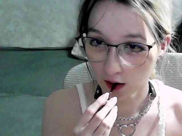 Lilfain-baby webcam