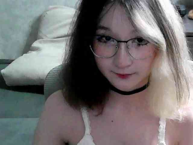 Lilfain-baby webcam