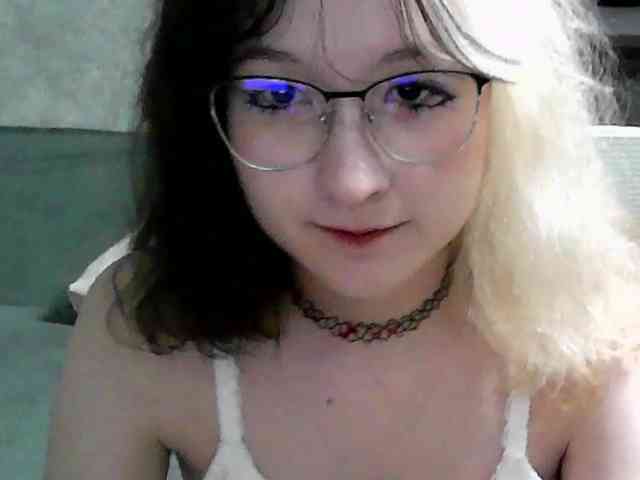 Lilfain-baby webcam