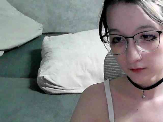 Lilfain-baby webcam