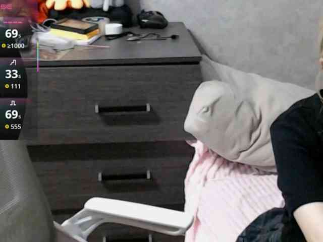 Lilfain-baby webcam