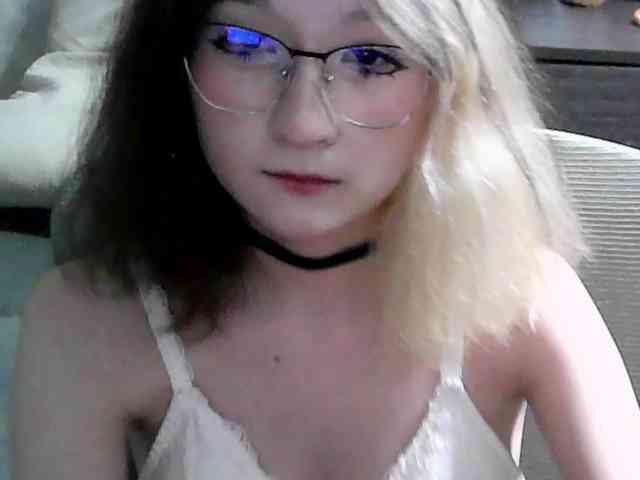 Lilfain-baby webcam