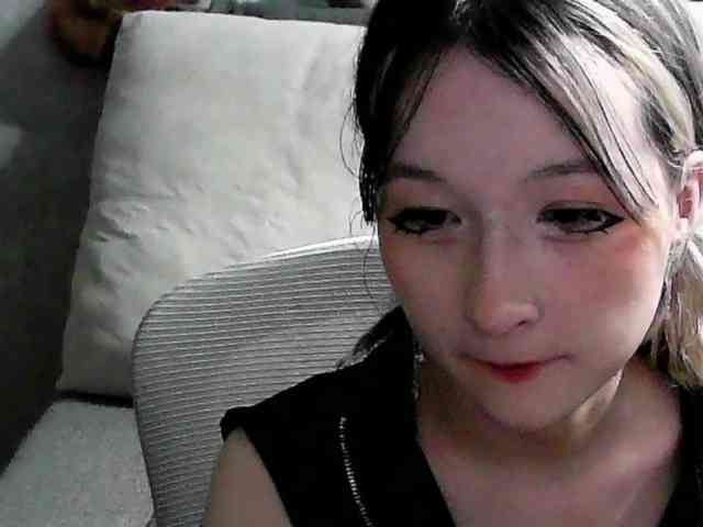 Lilfain-baby webcam