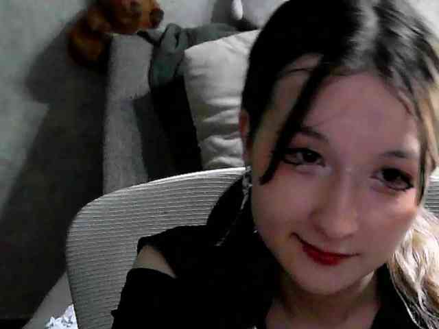 Lilfain-baby webcam