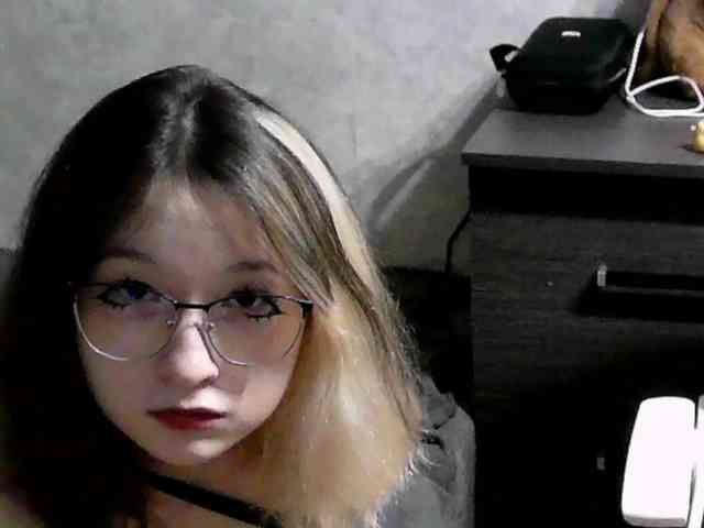 Lilfain-baby webcam
