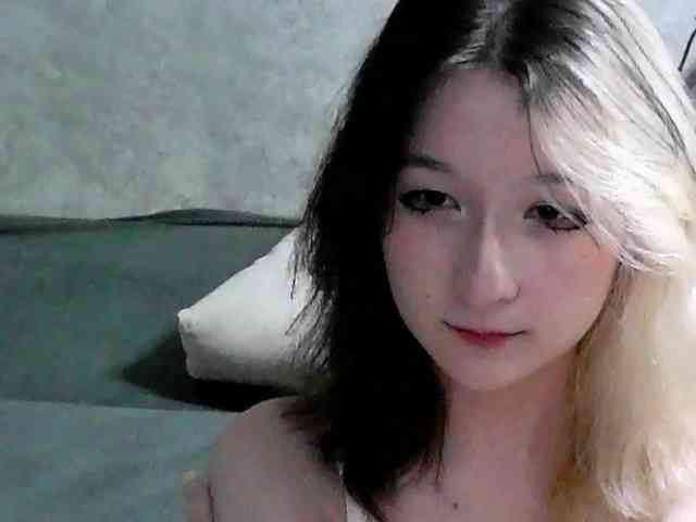 Lilfain-baby webcam