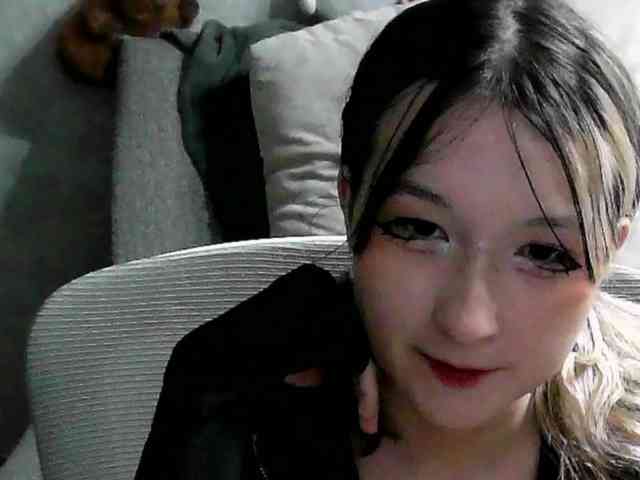Lilfain-baby webcam