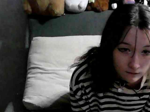 Lilfain-baby webcam