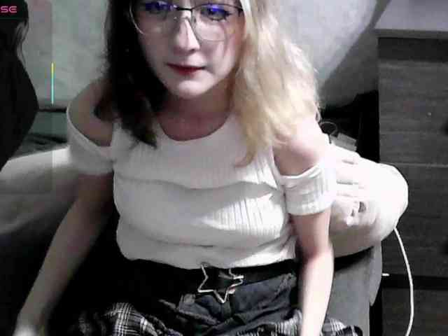 Lilfain-baby Live Webcam on BongaCams