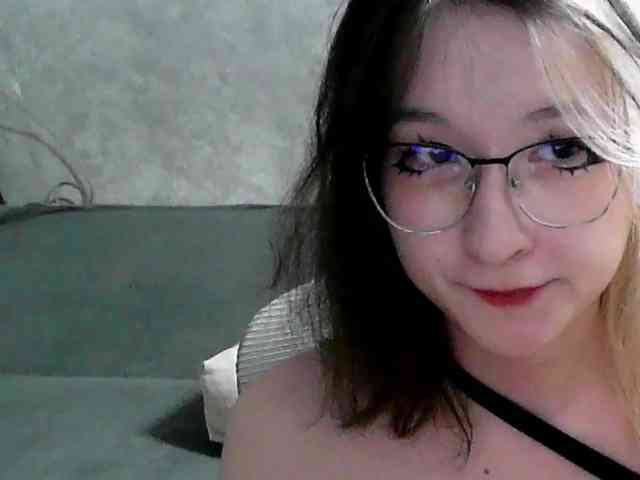 Lilfain-baby Live Webcam on BongaCams