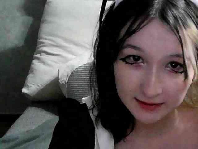 Lilfain-baby webcam