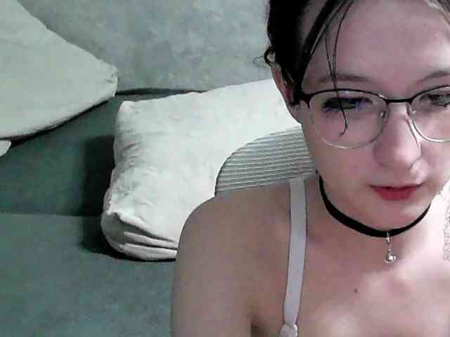 Lilfain-baby webcam