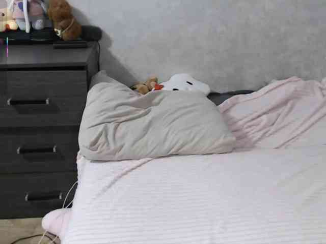 Lilfain-baby webcam
