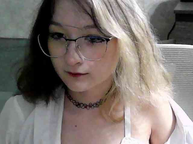 Lilfain-baby webcam