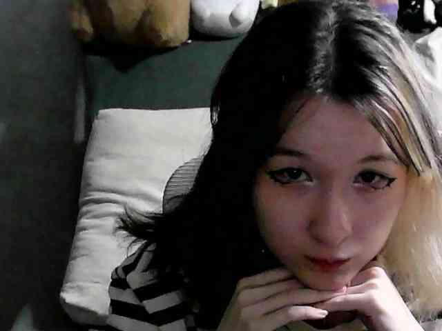 Lilfain-baby webcam
