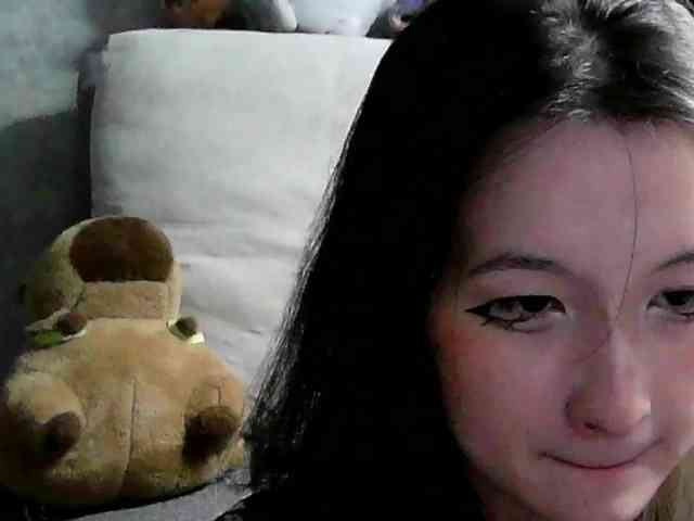 Lilfain-baby webcam