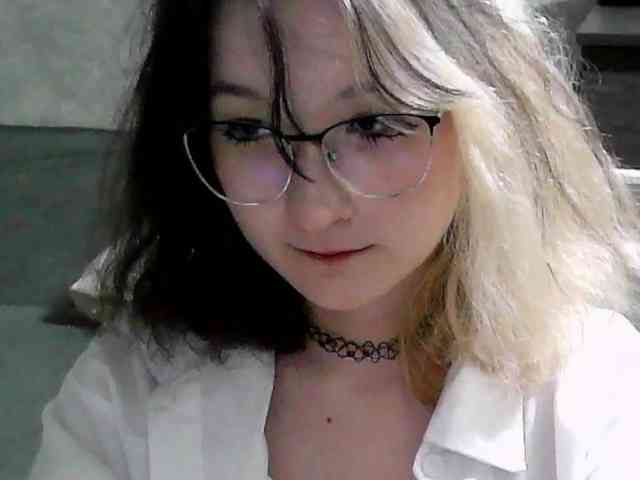 Lilfain-baby webcam