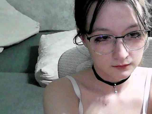 Lilfain-baby webcam
