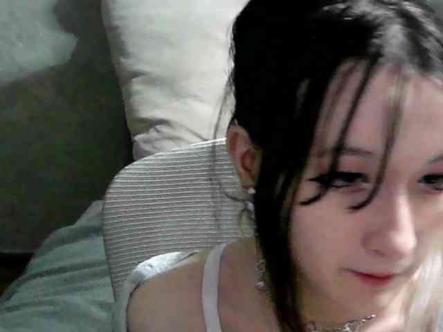 Lilfain-baby webcam