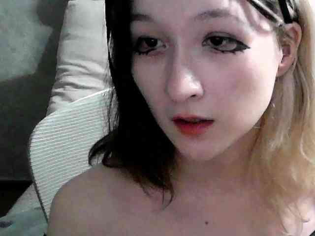 Lilfain-baby webcam