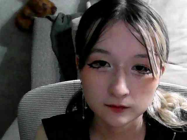 Lilfain-baby webcam