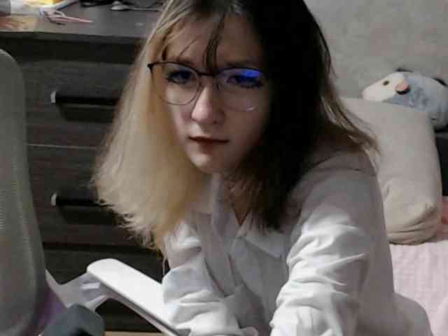 Lilfain-baby webcam
