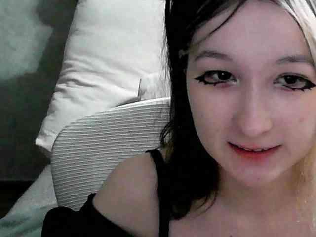 Lilfain-baby webcam