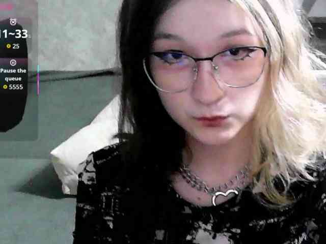 Lilfain-baby webcam
