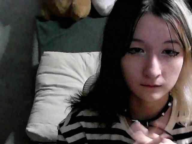 Lilfain-baby webcam
