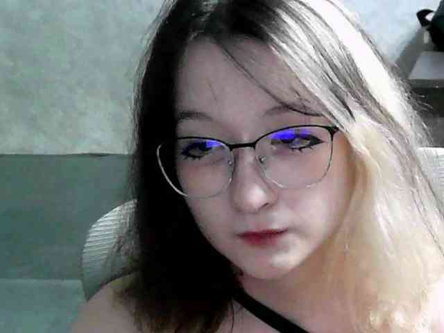 Lilfain-baby webcam