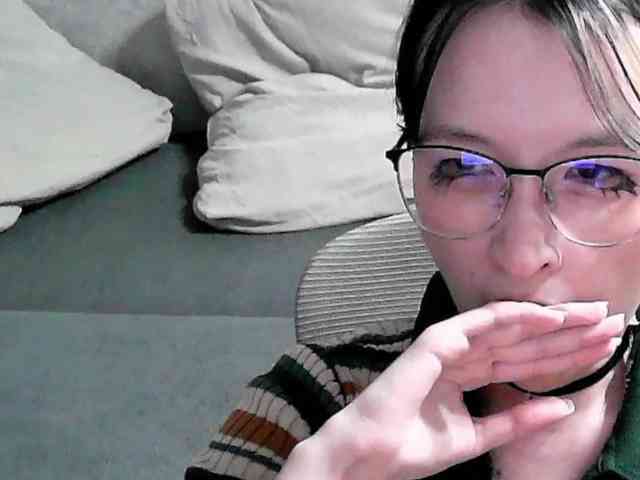 Lilfain-baby webcam