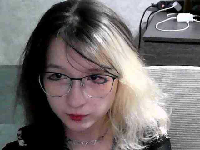 Lilfain-baby webcam