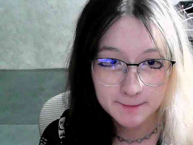 Lilfain-baby webcam