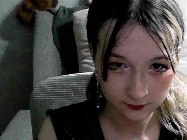 Lilfain-baby webcam