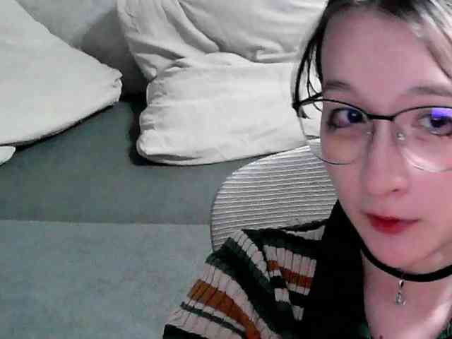 Lilfain-baby webcam