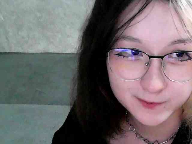 Lilfain-baby webcam