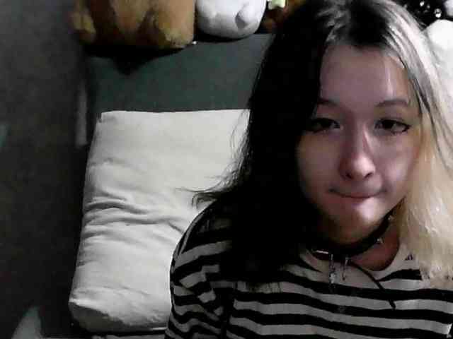 Lilfain-baby webcam