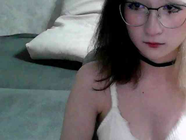 Lilfain-baby webcam
