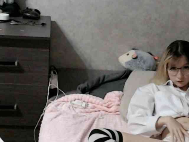 Lilfain-baby webcam