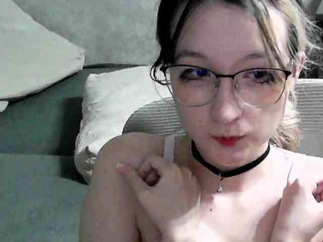 Lilfain-baby webcam