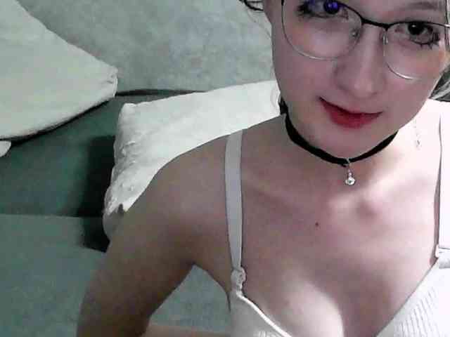 Lilfain-baby webcam