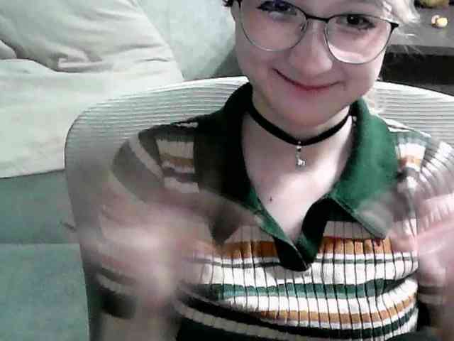 Lilfain-baby webcam