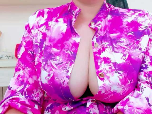 Sensual-Arri live webcam show